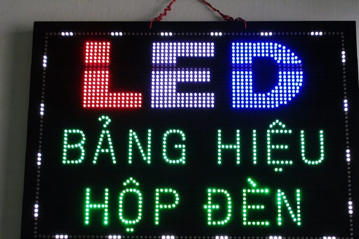 Bảng led điện tử hiển thị chữ chạy quảng cáo