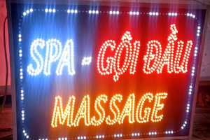 Biển LED vẫy spa phù hợp với nhiều cơ sở làm đẹp