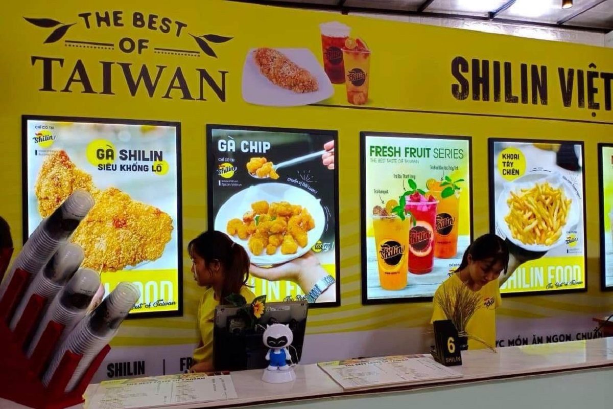 Top những mẫu hộp đèn LED siêu mỏng thu hút khách hàng 1 Hộp đèn LED quảng cáo siêu mỏng cho nhà hàng quán ăn